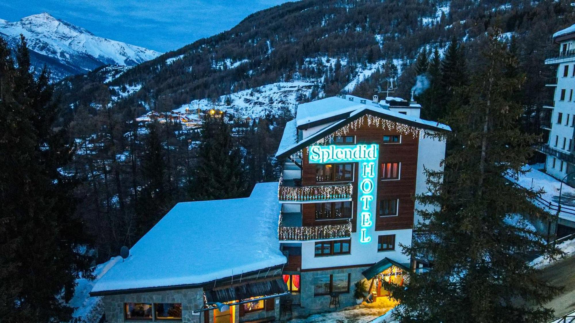 Hotel Splendid Oulx Exteriér fotografie