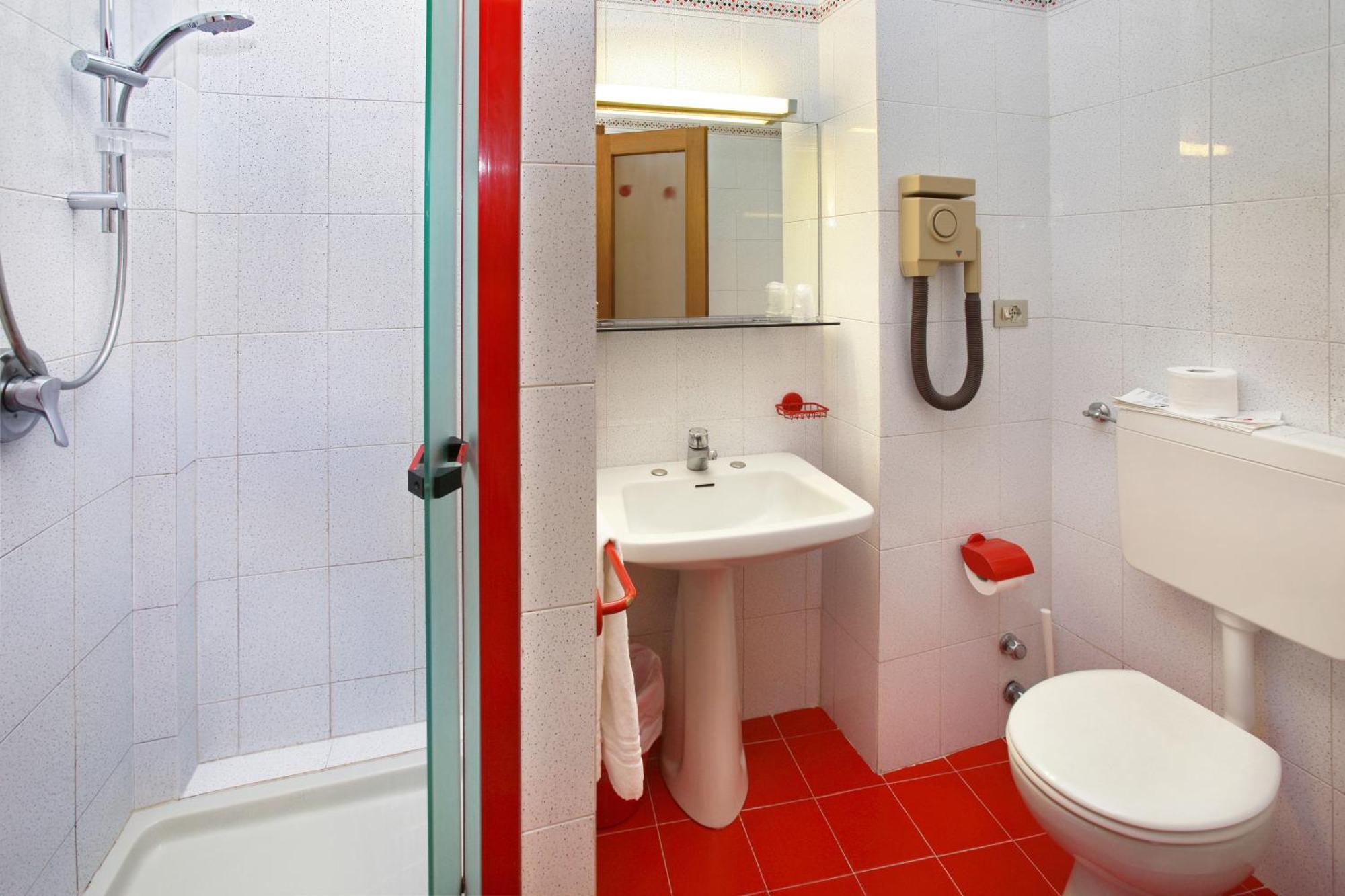 Hotel Splendid Oulx Pokoj fotografie